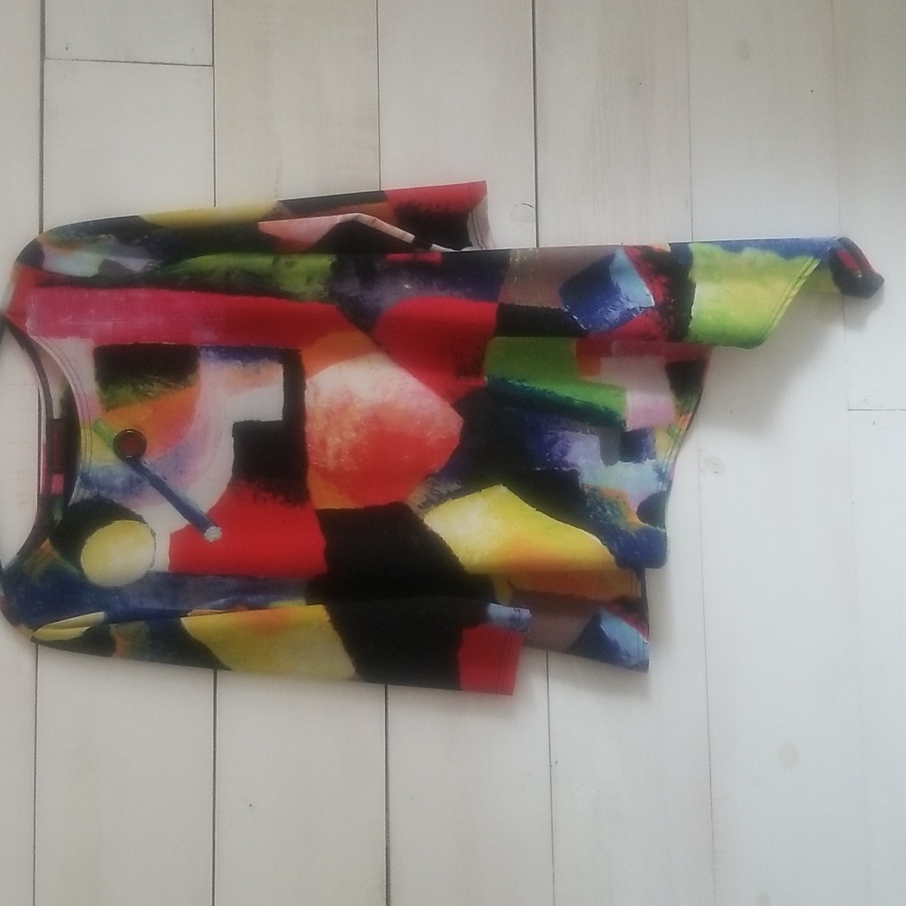 Mishca asymmetrical L top